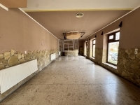 Nagybaracska Üzlethelyiség