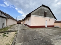 Nagybaracska Üzlethelyiség