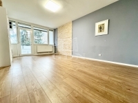 Budapest II. kerület Lakás (csúsztatott zsalu)