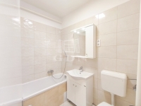 Zalaegerszeg Lakás (csúsztatott zsalu)