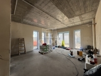 Gárdony Üzlethelyiség