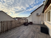 Vác Lakás (téglaépítésű)