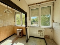 Vác Lakás (csúsztatott zsalu)